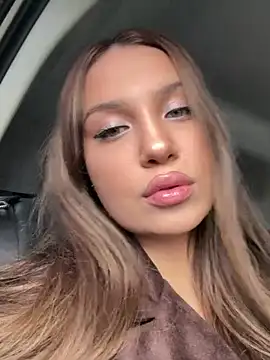 Snapshot of KilianaNoir chatting on 04/07/26, 08:37 KilianaNoir online show from 04/07/26, 08:37