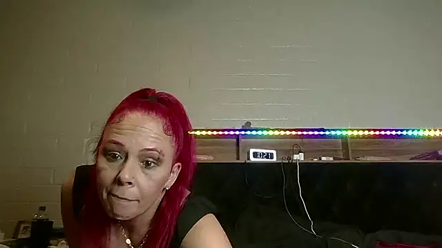 nikkibae33 online show from 07/05/26, 05:20