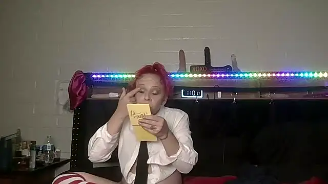 nikkibae33 online show from 07/10/26, 05:59