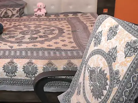 Snapshot of DoremonGirl chatting on 04/13/26, 07:03 DoremonGirl online show from 04/13/26, 07:03