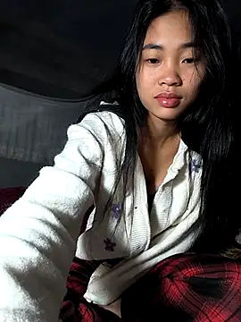 Lynly k2 online show from 11/29/25, 12:24