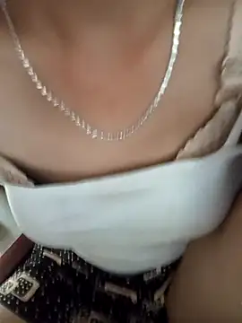 Lynn-122 online show from 04/06/26, 05:30