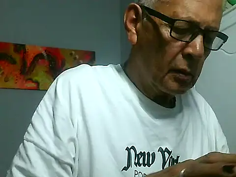 dirtysluttyfist online show from 11/13/25, 01:21