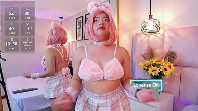 Neko pam online show from 11/13/25, 12:48