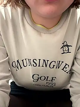 Snapshot of IAAAOKKK chatting on 11/13/25, 07:18 IAAAOKKK online show from 11/13/25, 07:18