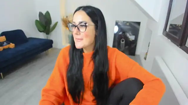 AnyaEvy online show from 02/05/26, 05:34