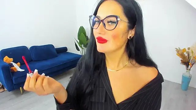 Snapshot of AnyaEvy chatting on 04/02/26, 04:32 AnyaEvy online show from 04/02/26, 04:32