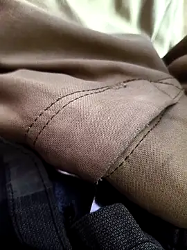 Snapshot of its__aaru chatting on 11/09/25, 06:44 its aaru online show from 11/09/25, 06:44