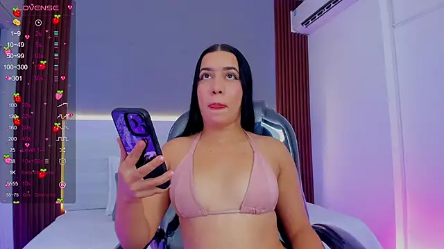 Amy Leah online show from 12/03/25, 07:34