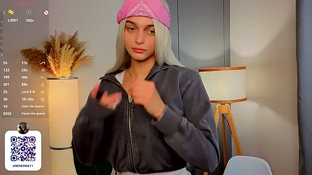 Snapshot of AdameShoyer chatting on 11/22/25, 07:13 AdameShoyer online show from 11/22/25, 07:13