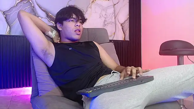 andreh hot online show from 11/09/25, 06:28