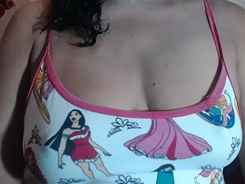urnipples online show from 11/15/25, 07:43