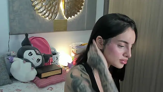 Angeline smith1 online show from 11/16/25, 06:30