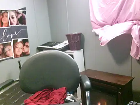 trickydickydaddy online show from 11/30/25, 09:35