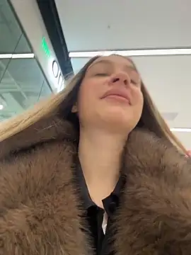 SashaCatt online show from 11/29/25, 08:28