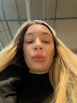 SashaCatt online show from 03/01/26, 08:38