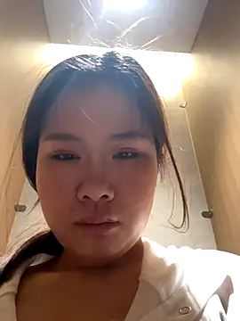 xoxo7799 online show from 12/14/25, 03:23