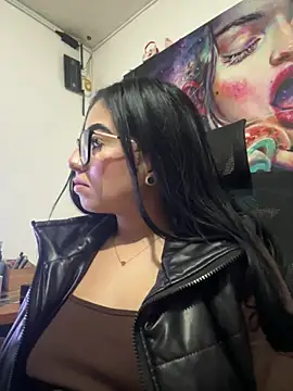 SCARLETT INK  online show from 03/27/26, 06:41