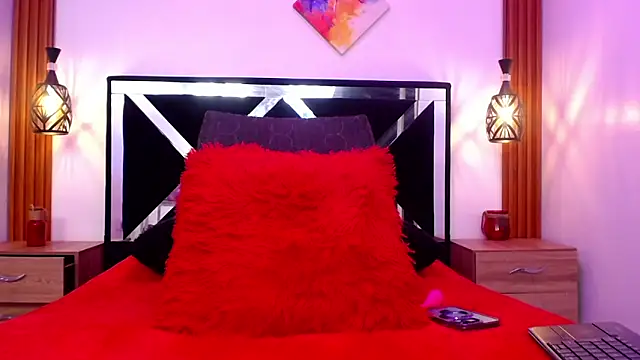 SCARLETT INK  online show from 05/09/26, 12:05