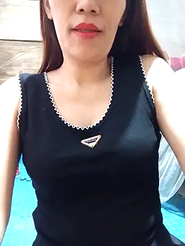 Hini68 online show from 11/15/25, 07:27