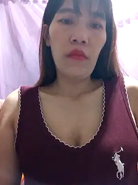 Hini68 online show from 11/18/25, 01:44