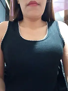 Hini68 online show from 11/30/25, 01:53