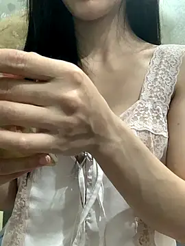 Tiny-122 online show from 11/28/25, 04:53