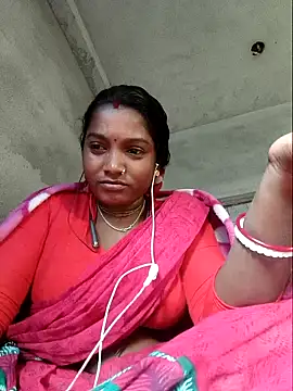 Snapshot of vipmonalisha chatting on 11/27/25, 02:24 vipmonalisha online show from 11/27/25, 02:24