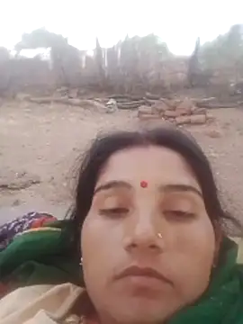 Snapshot of Seema_ji12 chatting on 05/22/26, 11:54 Seema ji12 online show from 05/22/26, 11:54