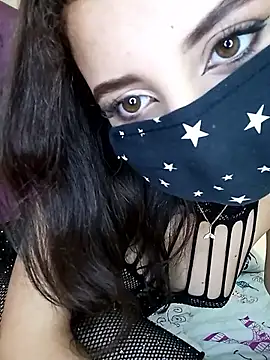 Snapshot of Faton_x chatting on 02/15/26, 05:09 Faton x online show from 02/15/26, 05:09