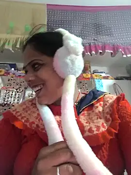 Hot suini online show from 01/06/26, 02:54