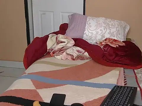 Snapshot of Blacq-Harleylv chatting on 11/12/25, 12:44 Blacq-Harleylv online show from 11/12/25, 12:44