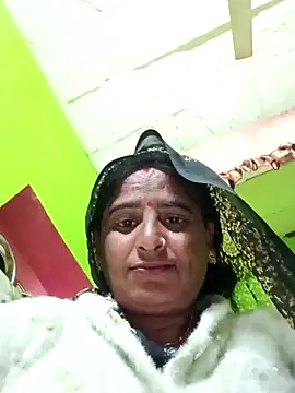 Quin love143 online show from 11/12/25, 10:41