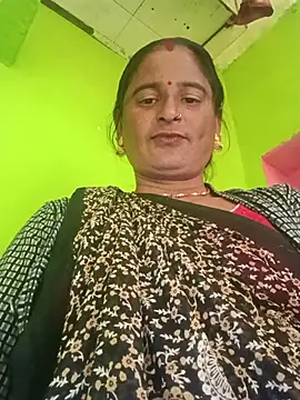 Quin love143 online show from 11/23/25, 10:48