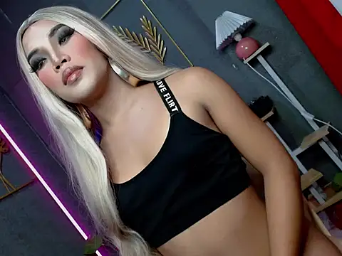 slutty lauraxxx online show from 11/12/25, 11:10