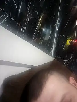 Snapshot of Saddamzaid1985 chatting on 04/19/26, 05:56 Saddamzaid1985 online show from 04/19/26, 05:56