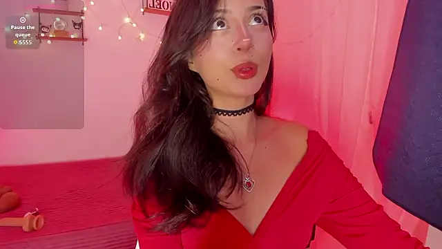 Snapshot of Tamara_Aluna_ chatting on 02/14/26, 07:10 Tamara Aluna online show from 02/14/26, 07:10