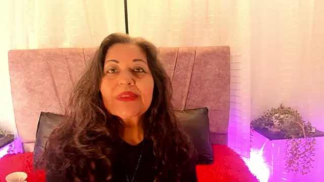 Victoriaa Anderson online show from 06/01/26, 01:02