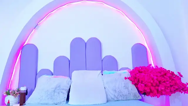 Snapshot of BunnySexyy18 chatting on 03/08/26, 03:10 BunnySexyy18 online show from 03/08/26, 03:10