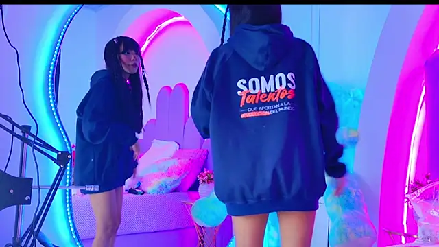 Snapshot of BunnySexyy18 chatting on 03/27/26, 03:23 BunnySexyy18 online show from 03/27/26, 03:23