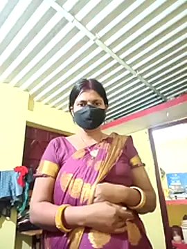 Snapshot of Hotbhabhi_089 chatting on 03/23/26, 04:44 Hotbhabhi 089 online show from 03/23/26, 04:44