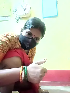 Snapshot of Hotbhabhi_089 chatting on 04/07/26, 04:40 Hotbhabhi 089 online show from 04/07/26, 04:40