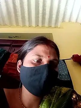 Snapshot of Hotbhabhi_089 chatting on 04/10/26, 08:30 Hotbhabhi 089 online show from 04/10/26, 08:30