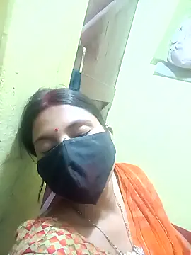 Snapshot of Hotbhabhi_089 chatting on 04/11/26, 04:11 Hotbhabhi 089 online show from 04/11/26, 04:11