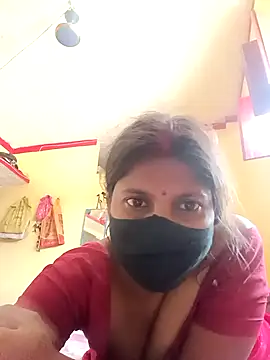 Snapshot of Hotbhabhi_089 chatting on 04/22/26, 05:43 Hotbhabhi 089 online show from 04/22/26, 05:43