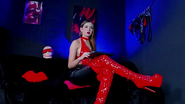 MartinaStones online show from 04/08/26, 10:54