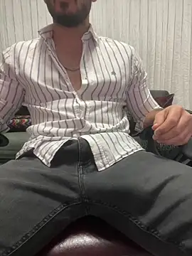 DARK0924 online show from 11/25/25, 05:46