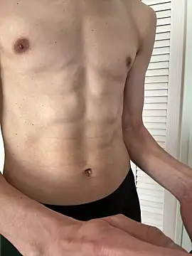 Snapshot of TIKUTAK8 chatting on 04/26/26, 05:05 TIKUTAK8 online show from 04/26/26, 05:05