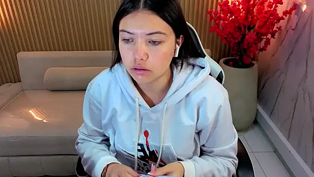 venus velvet tp online show from 04/14/26, 12:55