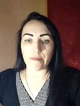 Snapshot of ArianaXFresh chatting on 11/21/25, 07:40 ArianaXFresh online show from 11/21/25, 07:40